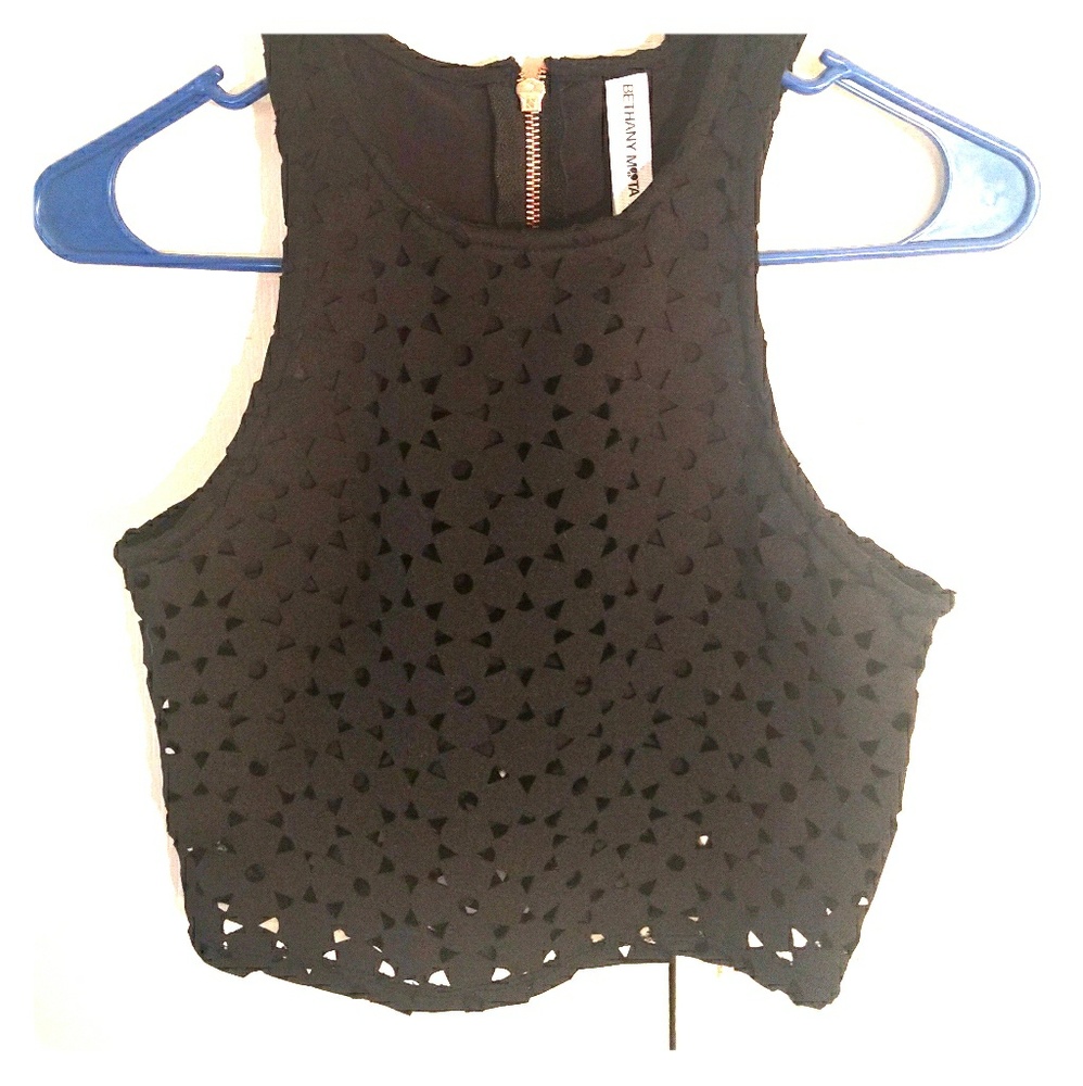 Stylish Black crop top XS